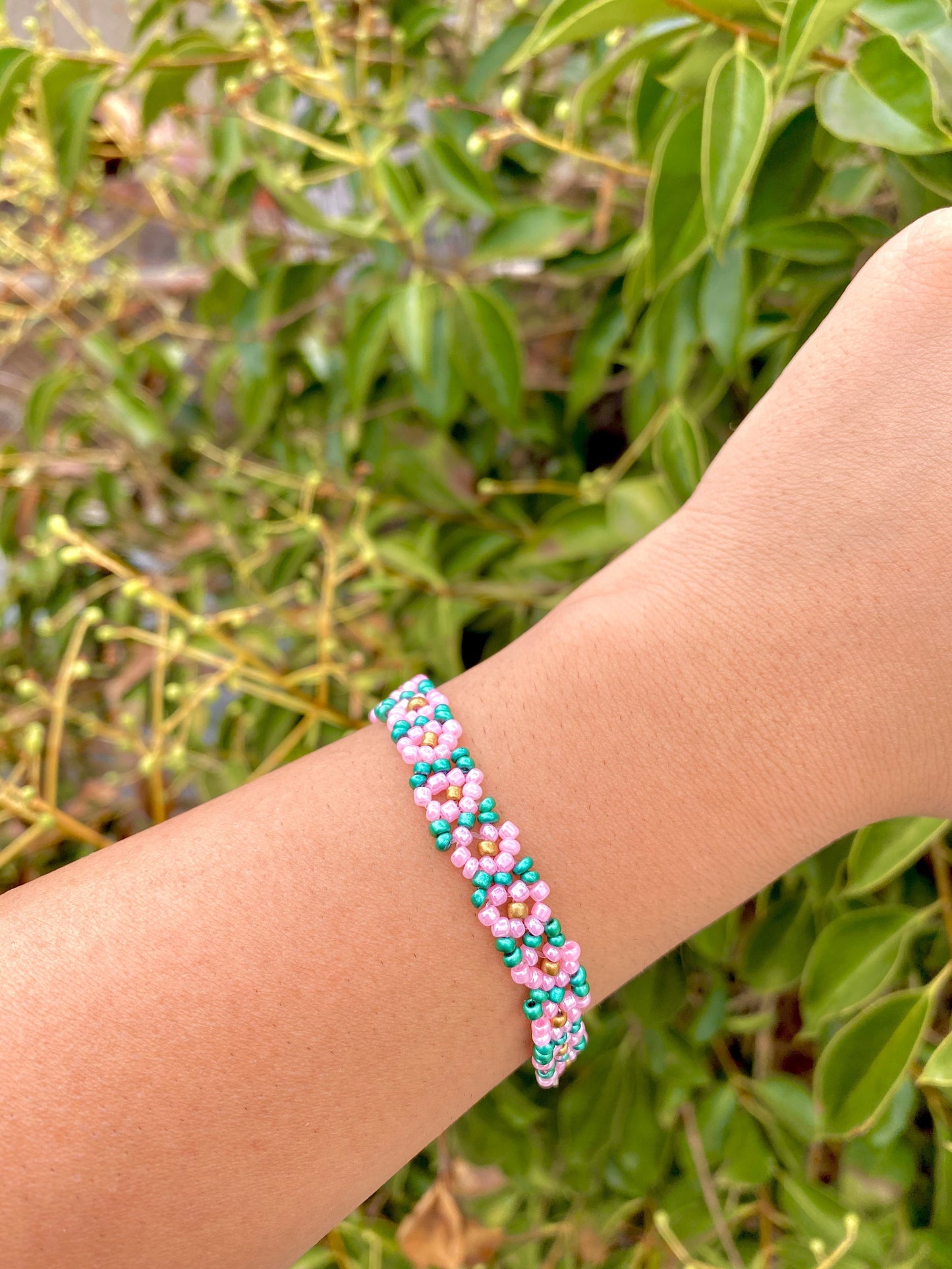 Pink/Green Daisy