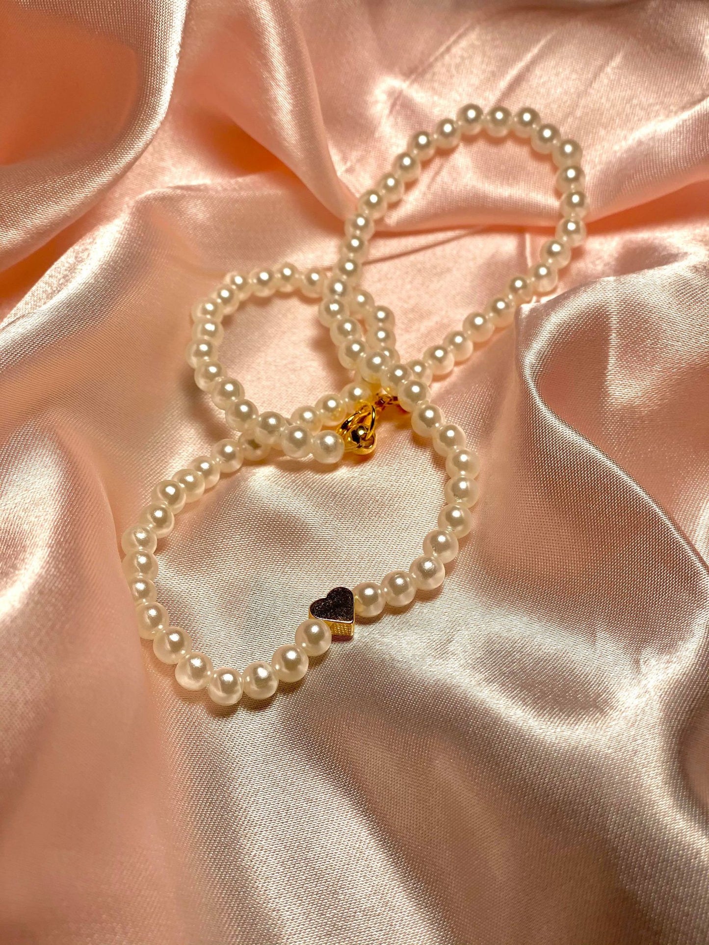 Pearl Necklace w/charm