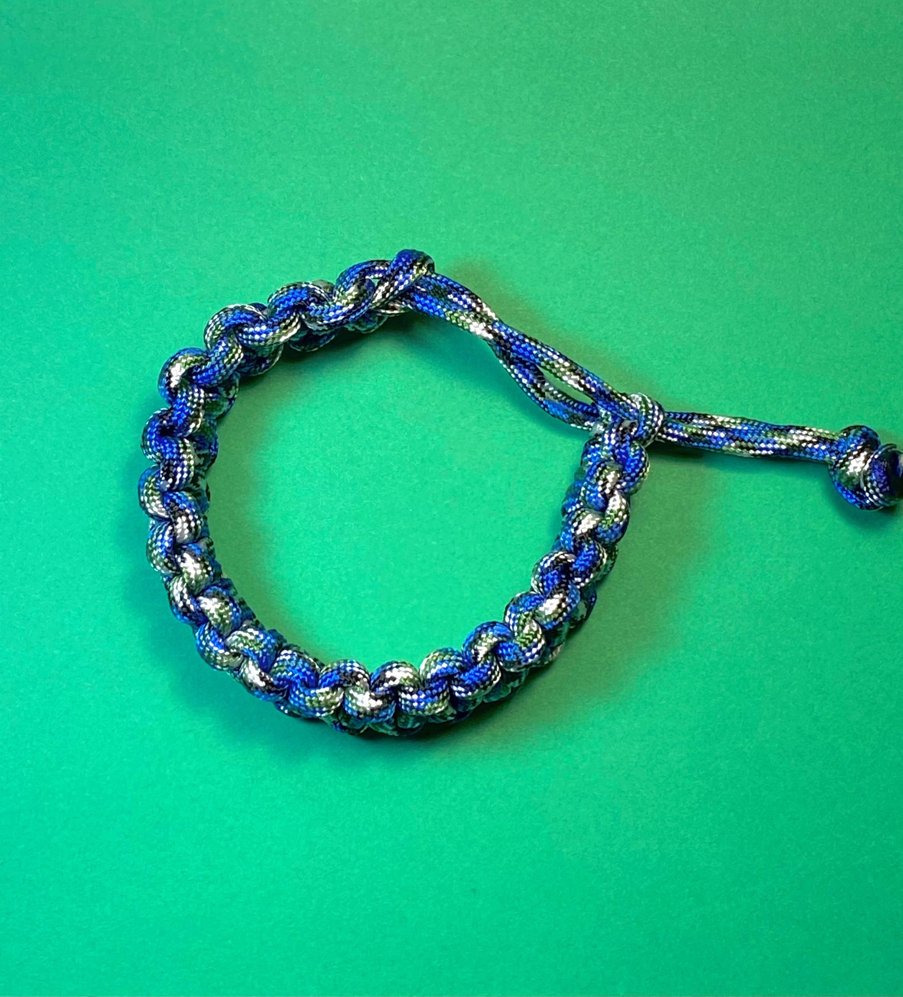 Green & Blue Paracord Bracelet – Quherencia